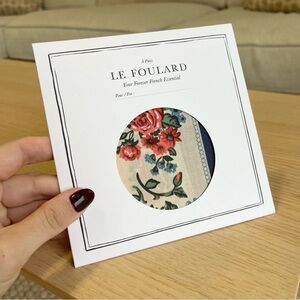 Sezane Le Foulard in Margaret Bleu